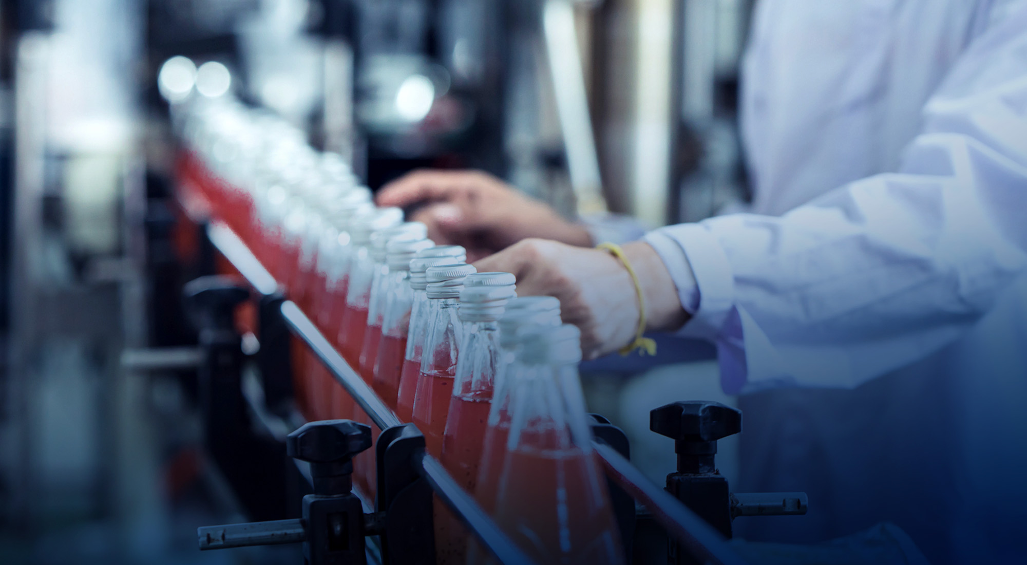 Canadian SMB supply chain strategies for 2025: cut costs, boost resilience, and grow with Radius Logistics through warehousing and 3PL solutions.